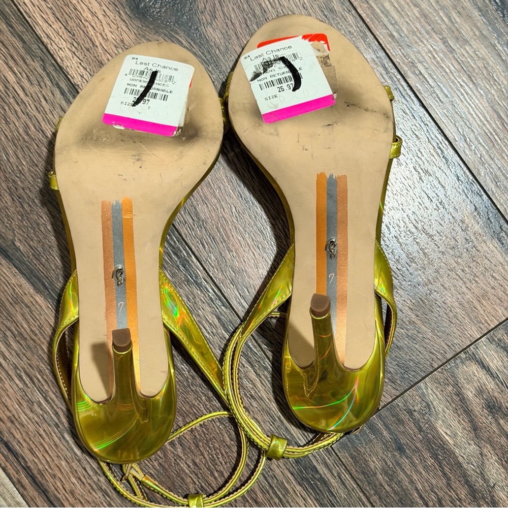 Sam Edelman Gemmie Mimosa Gold Metallic Ankle Strap Sandals heels Size 7 - Picture 15 of 15